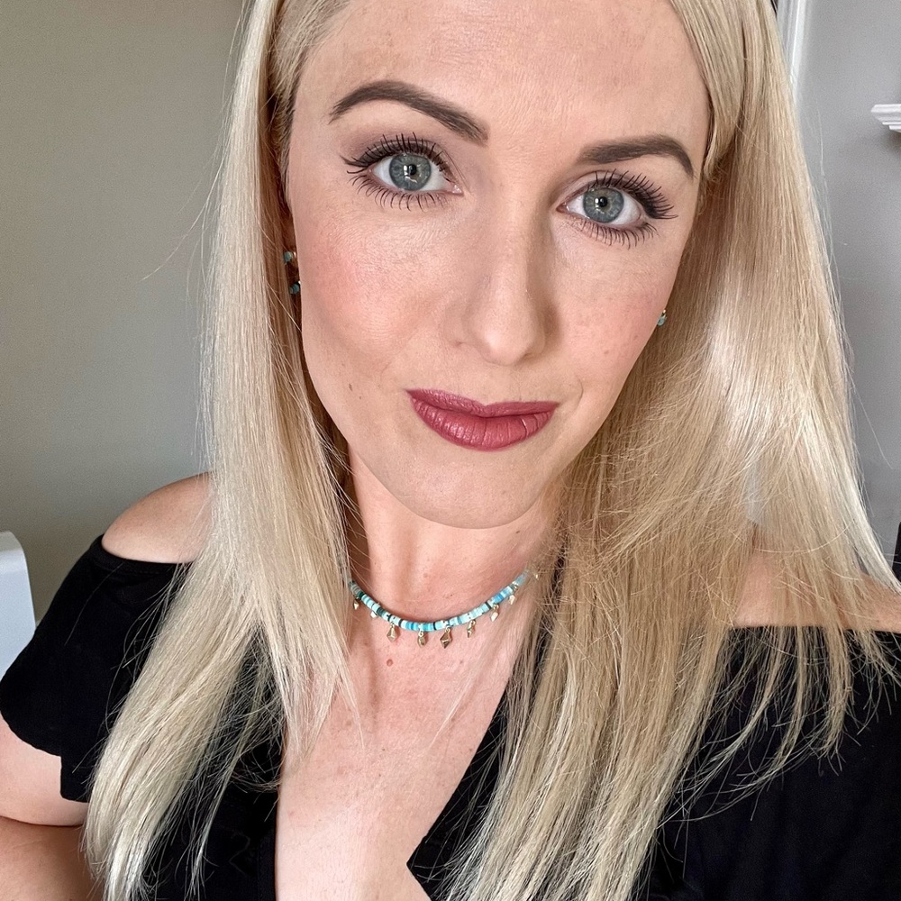 Meet your Posher, Natalie